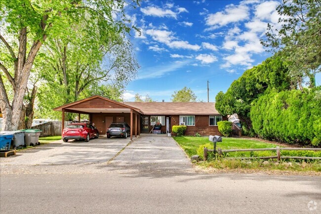 Building Photo - Cute Boise Bench Duplex! Rental