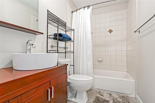 Photo - 3314 Douglas Ave Unit 202
