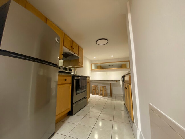 Photo - 90 Bynner St Unit B