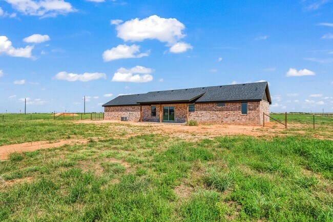 Photo - Country Living In Idalou ISD!