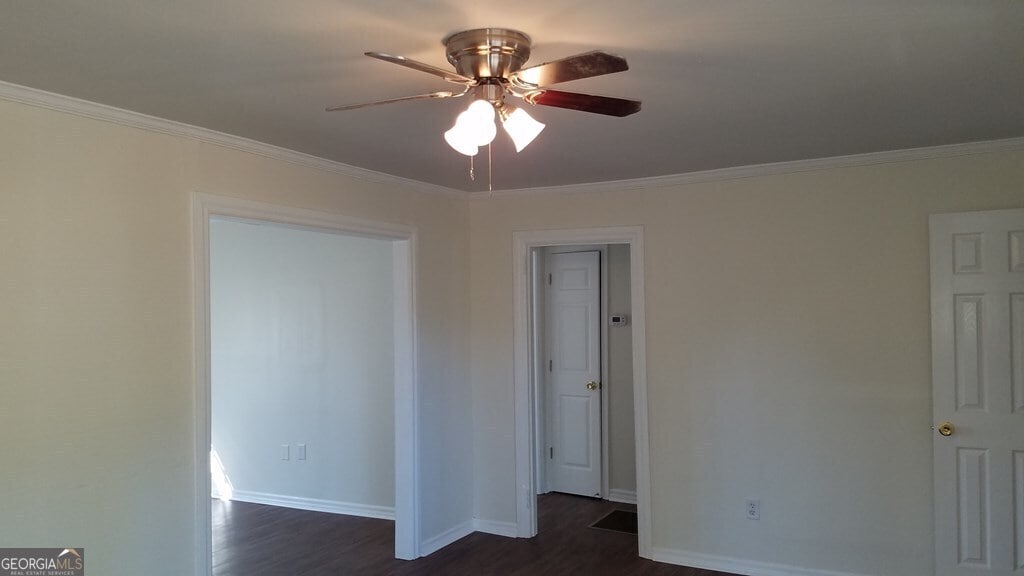 Photo - 704 Fred's Ln