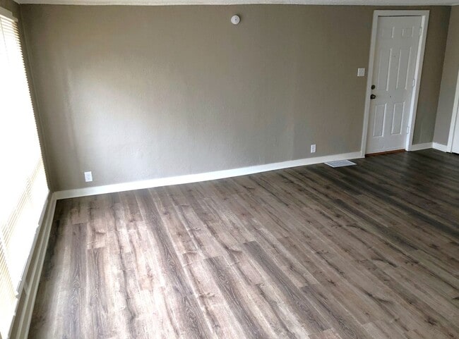 Photo - 1350 Sherman Ave Unit B