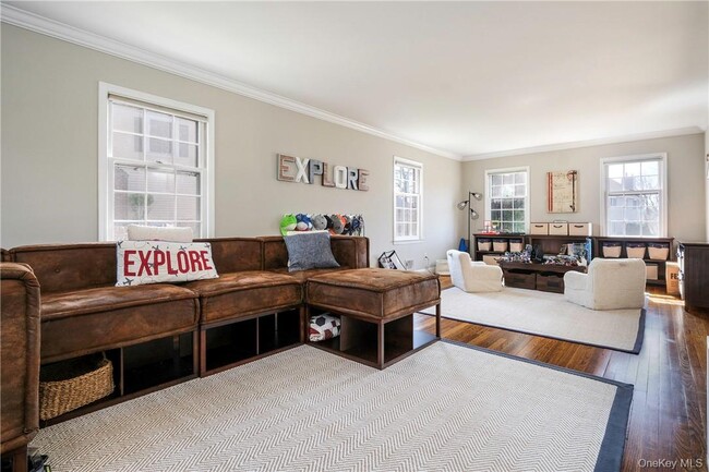 Photo - 59 Clinton Ave