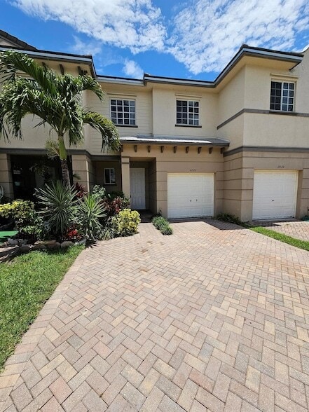 Building Photo - 2022 Marsh Harbor Dr Rental