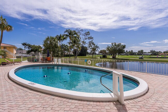 Photo - 2500 NE 48th Ln Unit 609