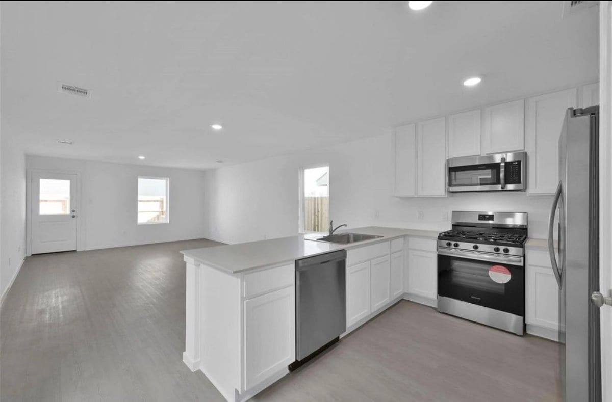 Photo - 18243 Via Aurelia Dr