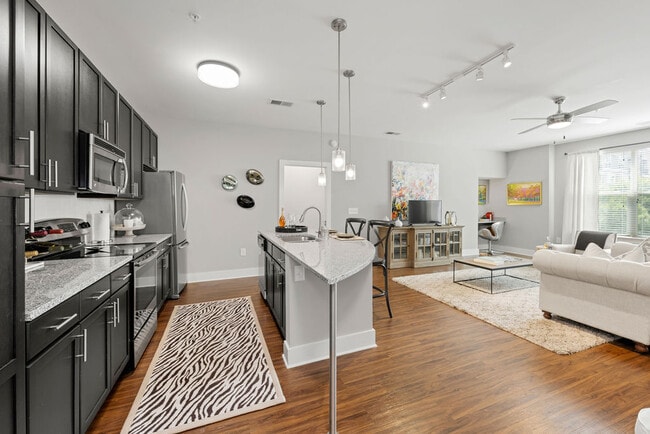 Building Photo - Lennox SouthPark Rental