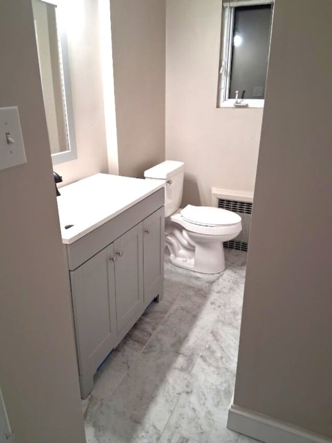 Photo - 848 Smith St Unidad 2