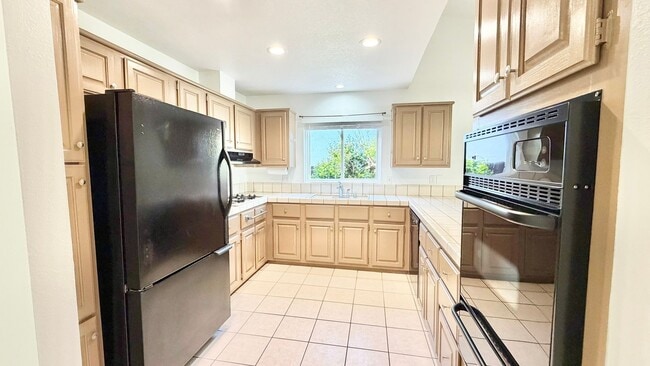 Photo - Lovely Single-Story Home in the Friendly a...