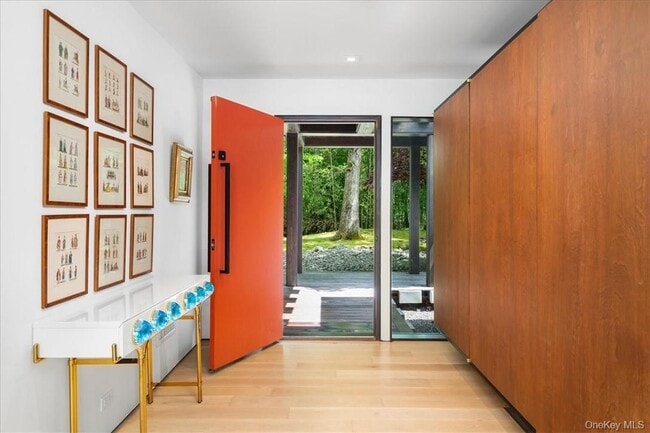 Photo - 971 Fenimore Rd