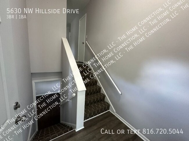 Photo - 5630 NW Hillside Dr
