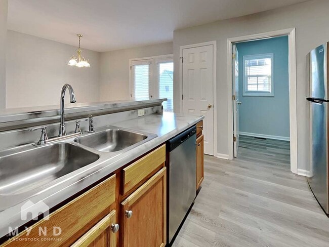 Photo - 4420 Windstorm Way