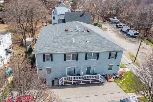 Building Photo - 3 Lauriat Pl Unit A Rental