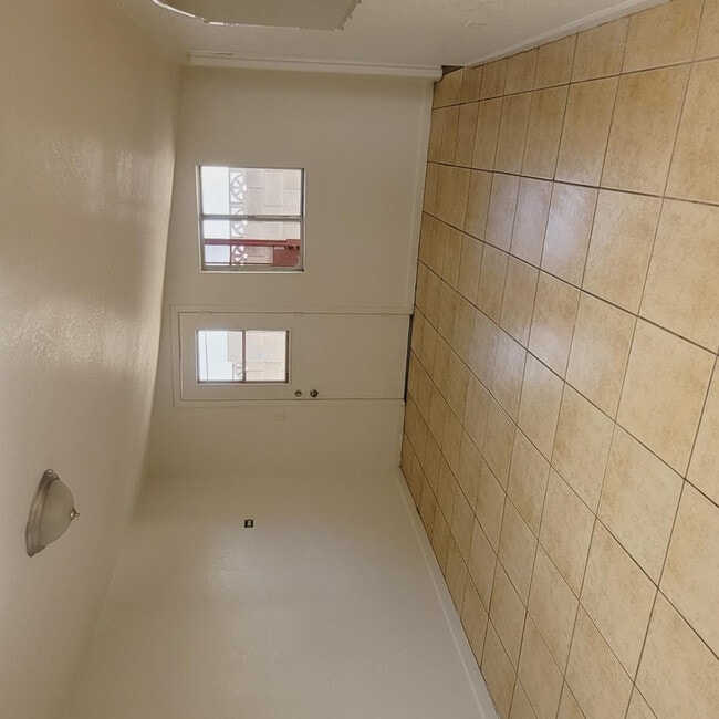 Photo - 4412 N 67th Ave