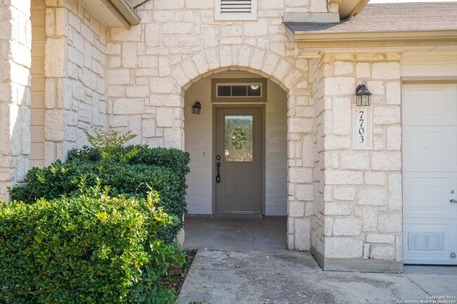 Photo - 7703 Wexford Square