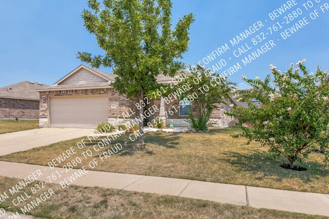 Photo - 1128 Foxglove Ln