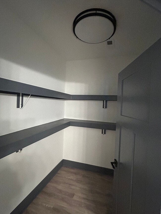Deerridge Apartments