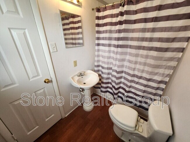 Photo - 1022 3rd Ave