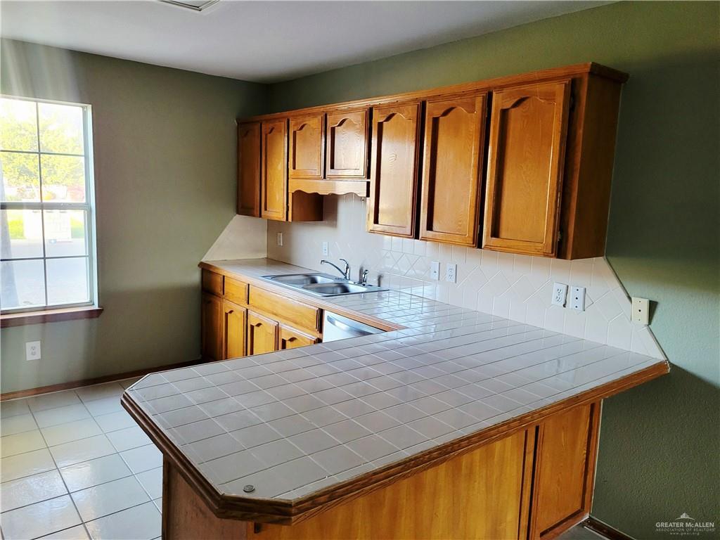 Photo - 4 Fairway Dr