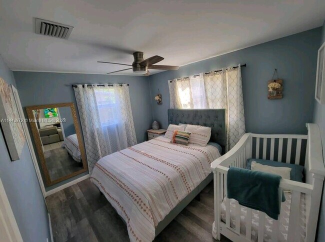 Photo - 12053 Colony Ave