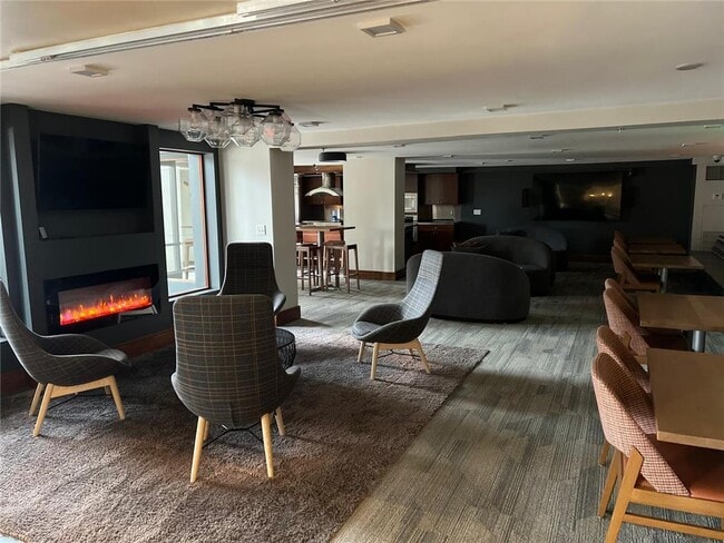 Photo - 401 S 1st St Unidad 1007