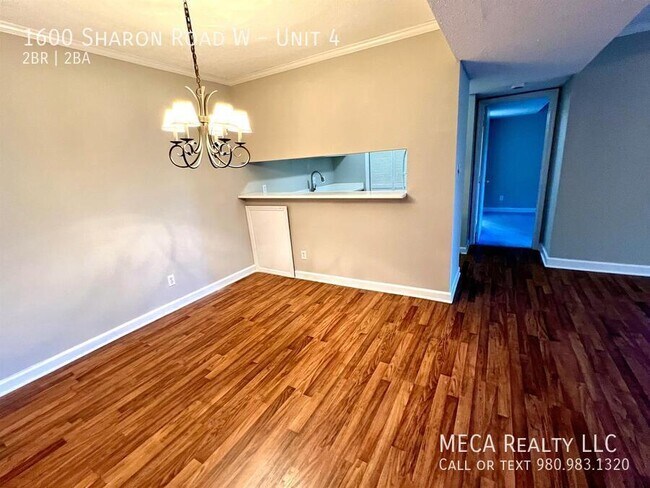 Photo - 1600 Sharon Rd W Unidad 4