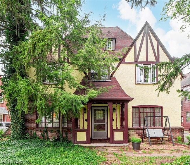 Building Photo - 18313 Newell Rd