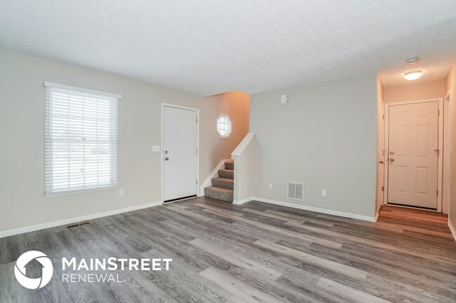 Photo - 2027 Winding Hollow Dr