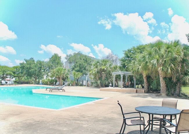 Building Photo - The Jane at College Station Rental