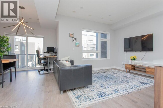 Photo - 1121 Cooke Blvd.