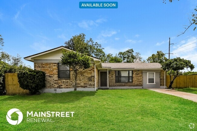 Building Photo - 1019 Winstonian Way St Rental