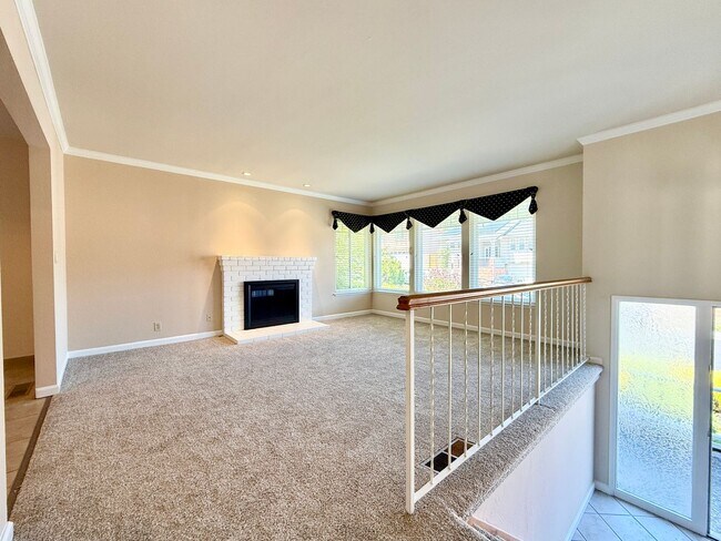 1163 Grand Teton Dr