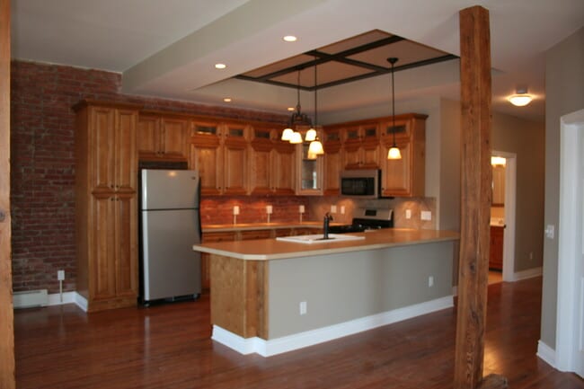 23 South Main St Apt 4 Unit 4