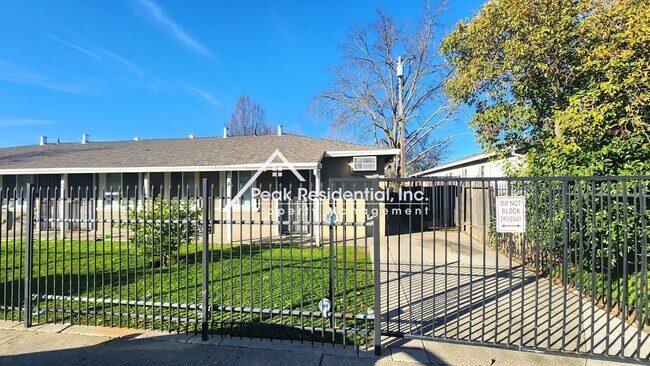 Photo - 53rdSt5640 Unidad #4