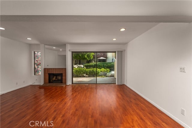 Photo - 5720 Owensmouth Ave