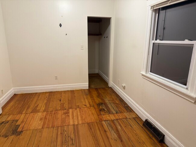 Photo - 2229 Faber St