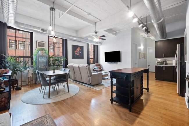 Building Photo - 325 Palisade Ave Unit # 2E