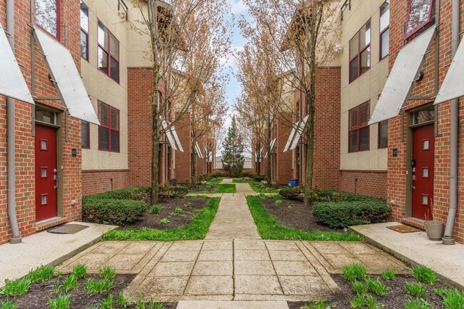 Photo - 587 E Rich St Unit 103