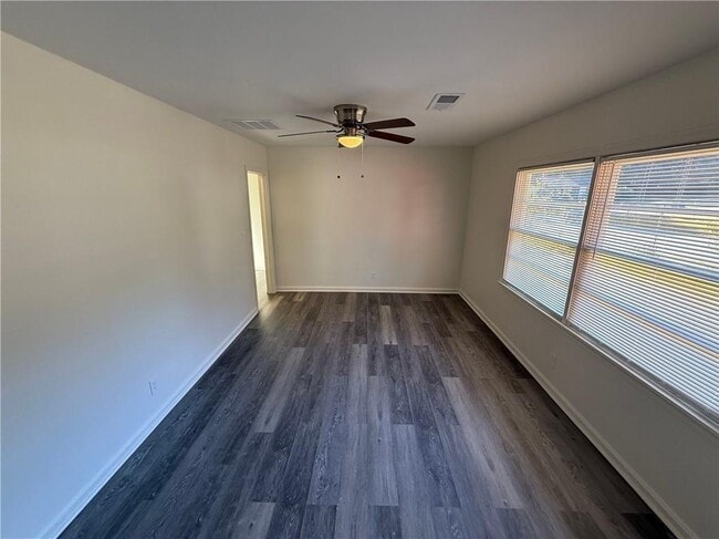 Photo - 828 Pamela Dr