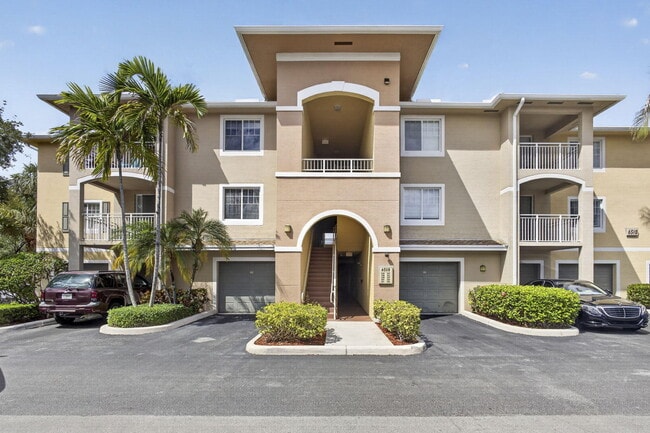 Photo - 6510 Emerald Dunes Dr Unit 308