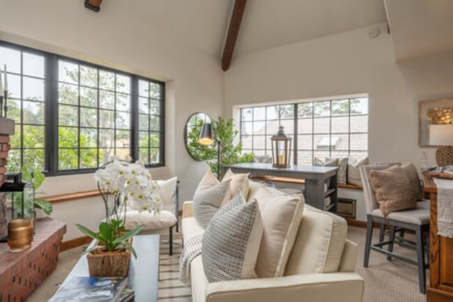 Photo - 1 Bed Condo in the Heart of Carmel-by-The-...