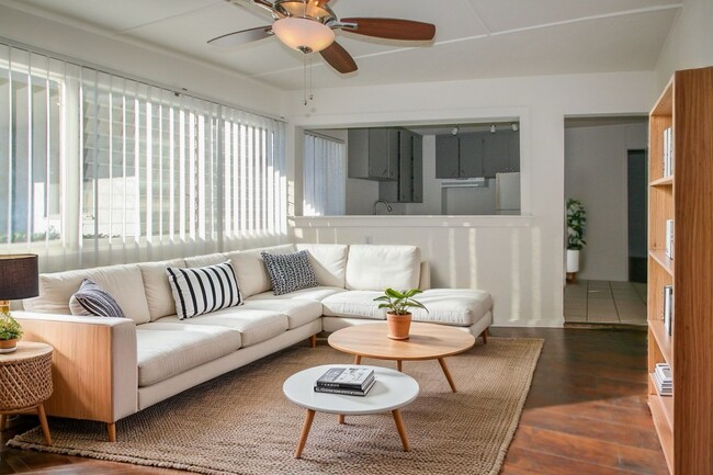 Building Photo - Charming 2 Bedroom/1 Bath in the Heart of North & South Park, ONLY $1000 DEPOSIT! Unit 3147