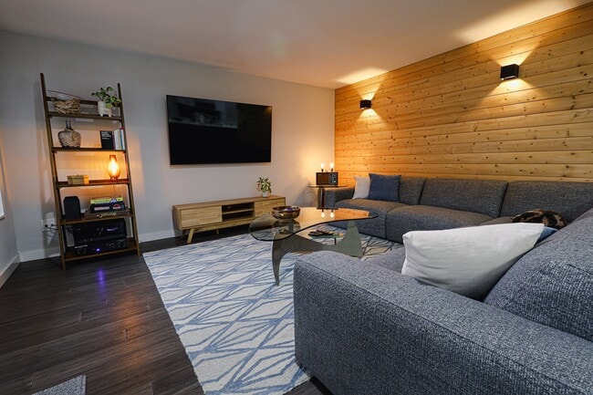 Photo - 18912 46th Ave S