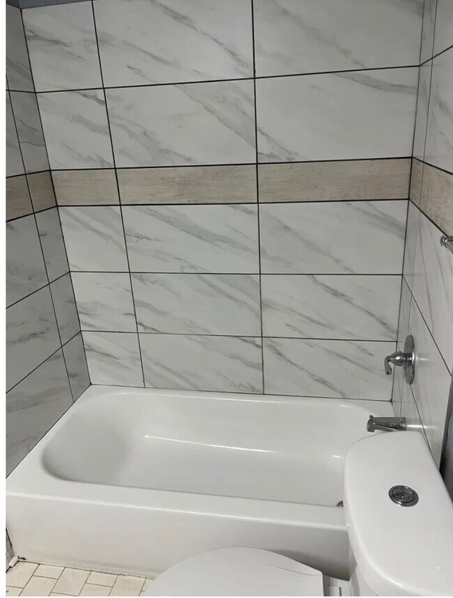 Photo - 3273 Ridgemont Ave