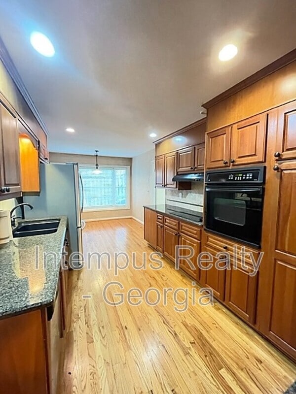 Photo - 3474 Sunderland Cir NE