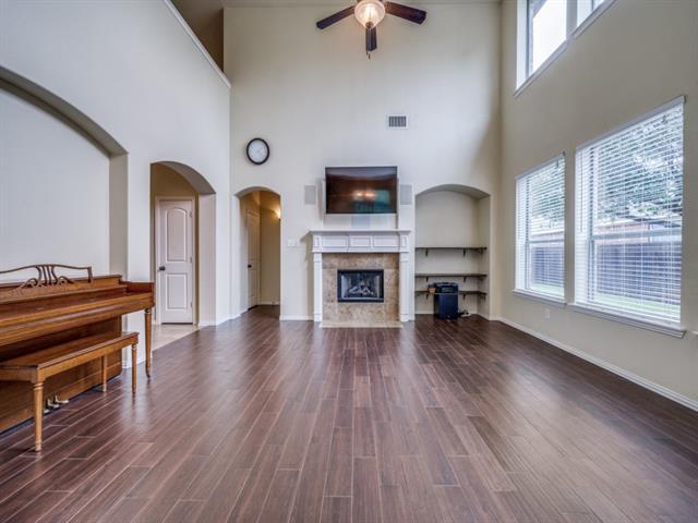 Photo - 7003 Chittamwood Dr