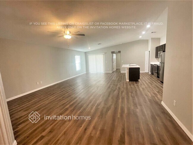 Photo - 21426 Dawson Ave