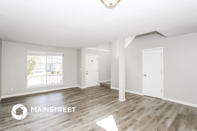 Photo - 20112 12th Ave E