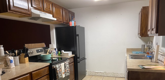 Photo - 133 Wilson Way NE