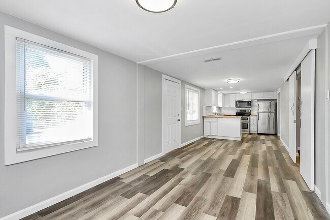 Photo - 4023 Brown Dr